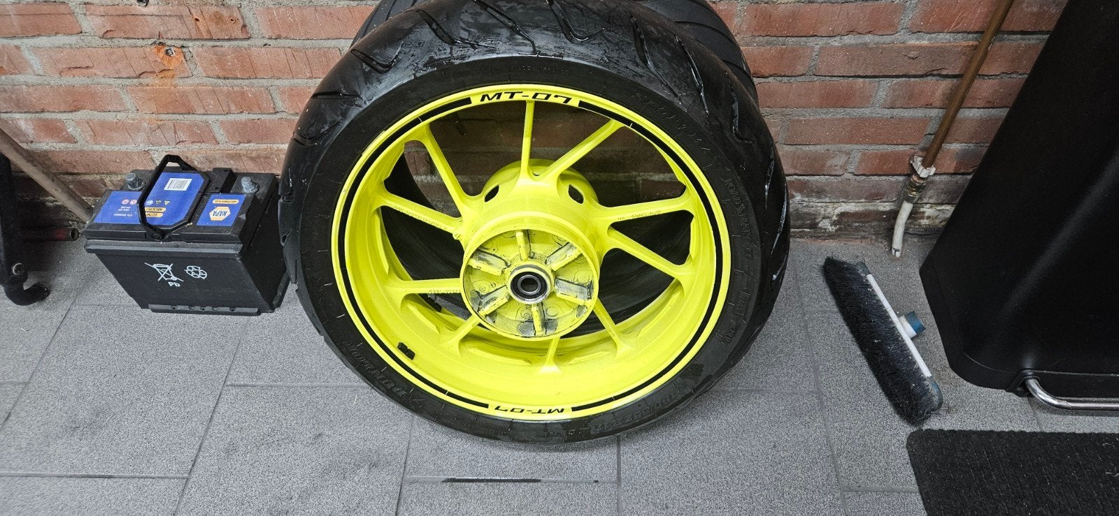 Yamaha MT-07 achtervelg, Motoren, Ophalen, Gebruikt