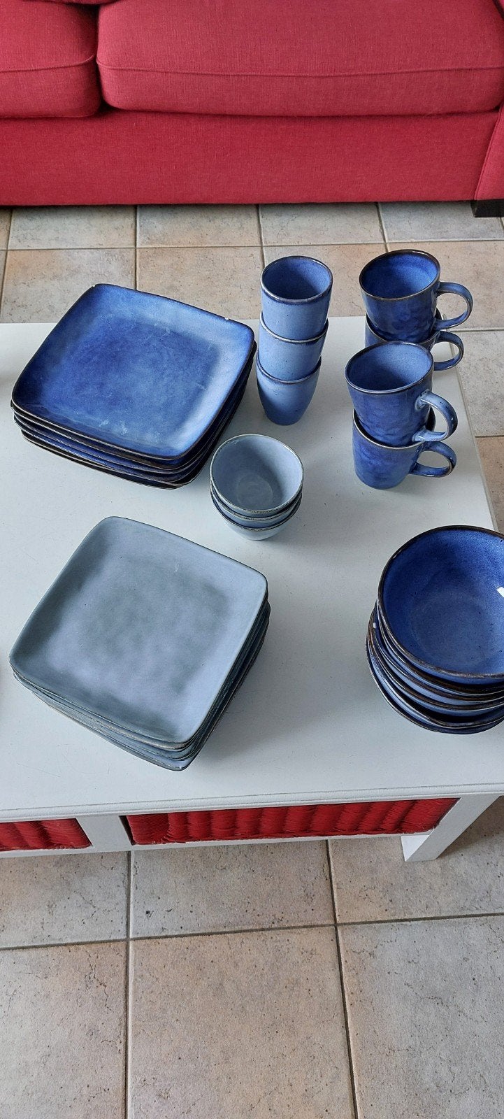 Servies Toscane blauw  nu 70% GRATIS  sommige nooit gebruikt, Huis en Inrichting, Ophalen of Verzenden, Overige stijlen, Bord(en)