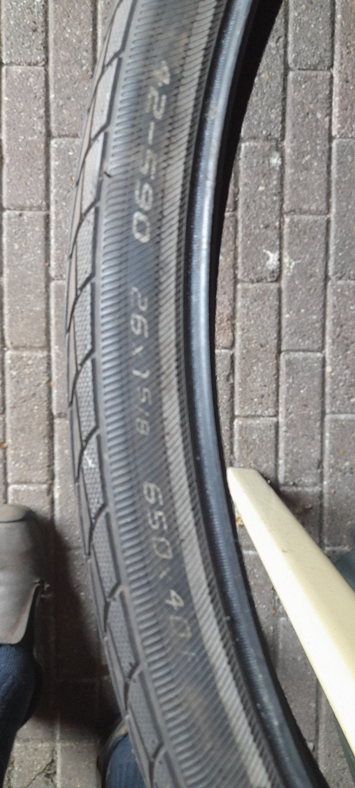 buitenband fiets 26  1 5/8  42 - 590, Ophalen