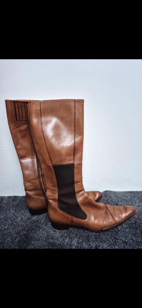 Santoni laarzen maat 37,5, Kleding | Dames, Schoenen, Ophalen of Verzenden, Zo goed als nieuw, Bruin, Hoge laarzen