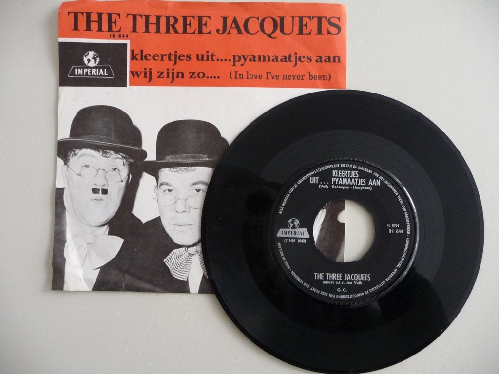 single THE THREE JACQUETS -KLEERTJES UIT- IMPERIAL RECORDS, Ophalen of Verzenden, Gebruikt, 7 inch, Nederlandstalig