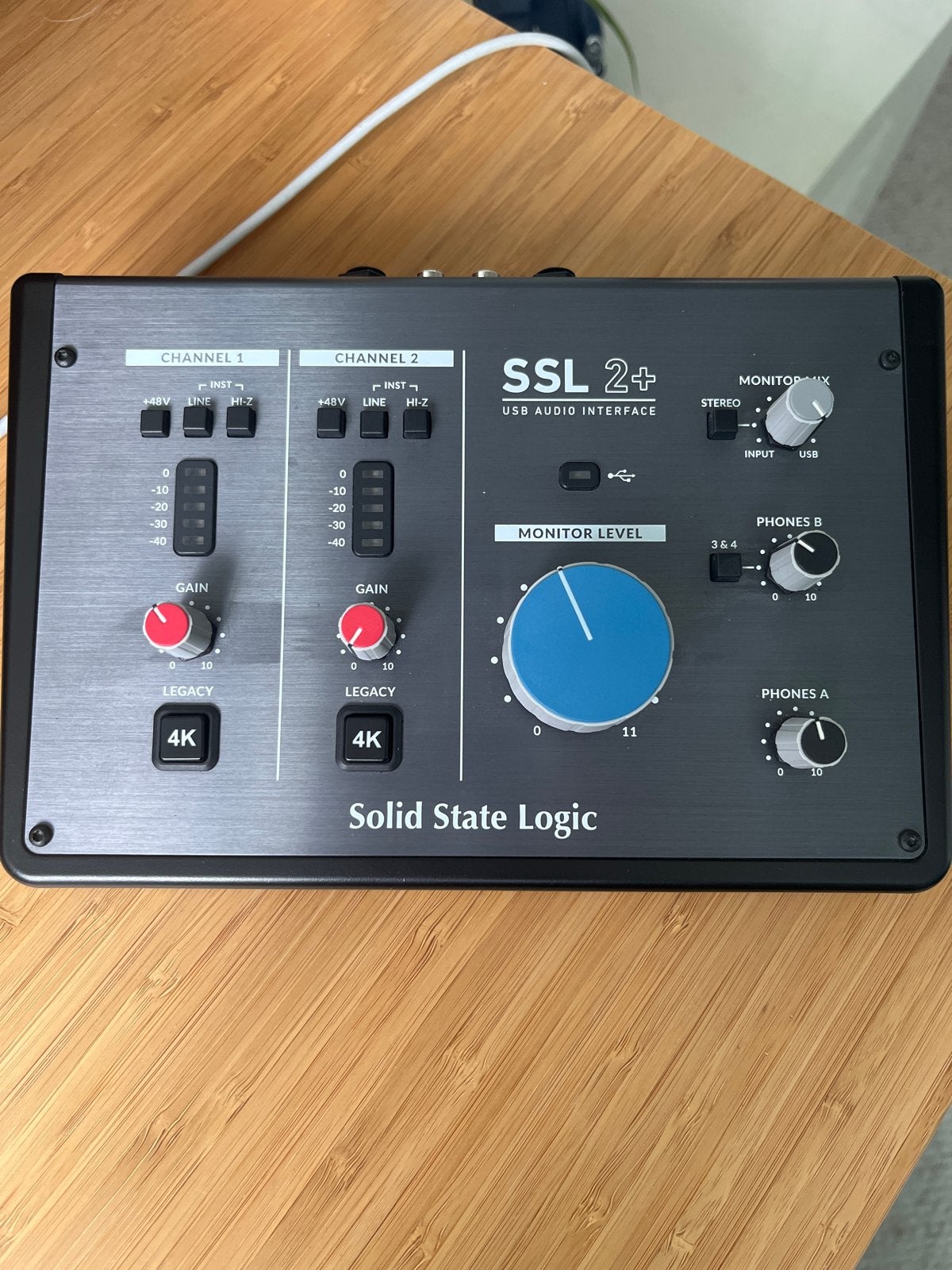 Solid State Logic SSL 2+ USB Audio Interface, Computers en Software, Geluidskaarten, Ophalen of Verzenden, Zo goed als nieuw