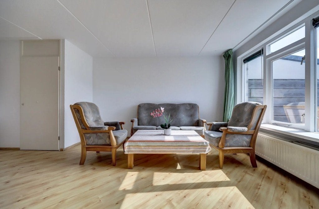 Klassieke bankset + stoelen + tafel - 80€, Huis en Inrichting, Banken | Bankstellen, Ophalen, Gebruikt, 75 tot 100 cm