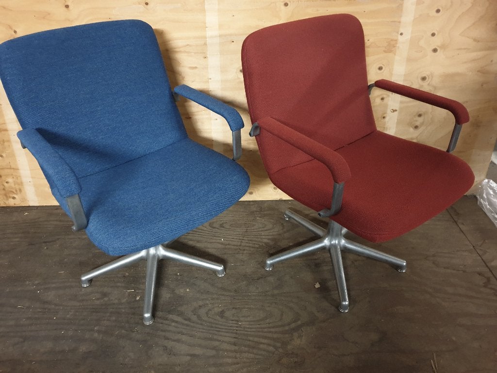 Artifort Stoel, Huis en Inrichting, Stoelen, Gebruikt, Eén, Stof, Blauw, Ophalen