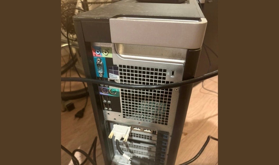 1.Krachtige Desktop PC: Intel Xeon E5-1630 v3, 32GB RAM, SSD, Computers en Software, Ophalen, Gebruikt, 32 GB, Gaming