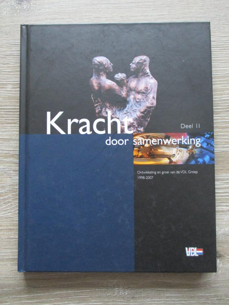 VDL kracht door samenwerking deel II, Ophalen of Verzenden, Gelezen, Management