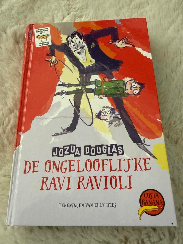 De ongelooflijke Ravi Ravioli - Jozua Douglas, Ophalen of Verzenden, Gelezen, Fictie algemeen