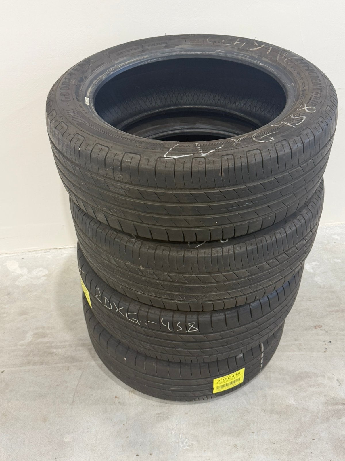 Goodyear efficient grip 215 55 18 circa 7 mm 4 stuks, Ophalen, 18 inch, Band(en), Zomerbanden