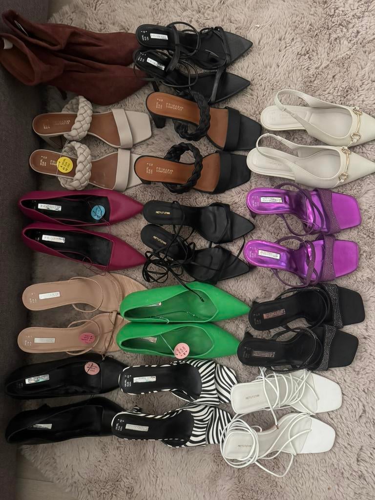 Partij dames schoenen, Ophalen, Zo goed als nieuw