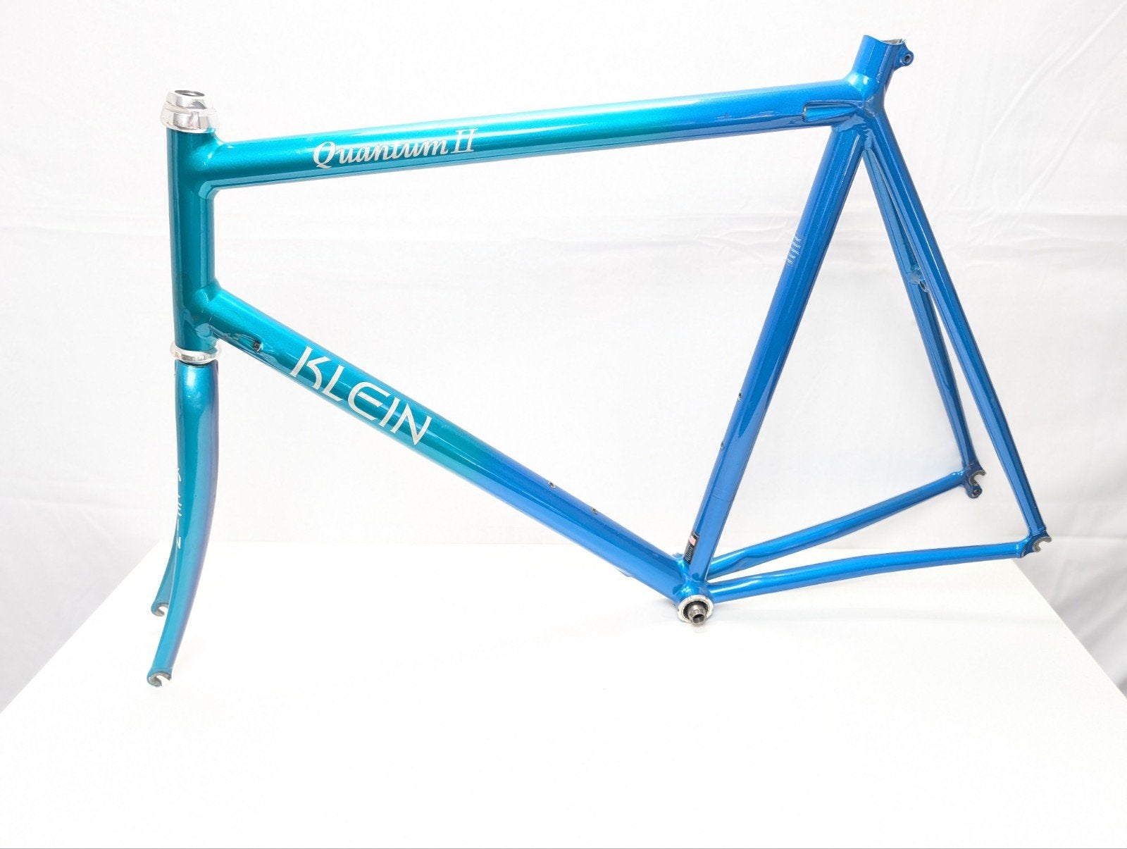 Klein Quantum 2 frame 63

Origineel Klein Quantum 2 racefram, Ophalen of Verzenden, Frame