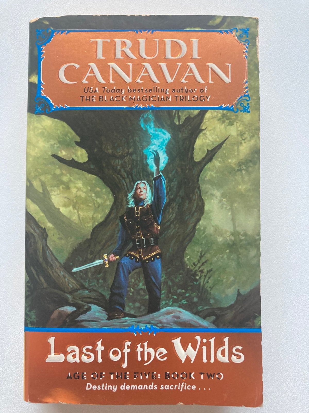 Last of the Wilds – Trudi Canavan | eng, Ophalen of Verzenden, Zo goed als nieuw