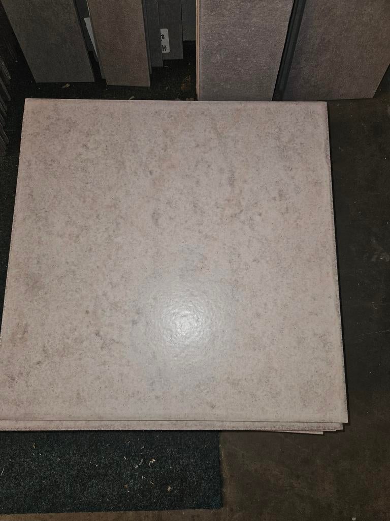 40x40 tegel lichte kleur, 60 cm of meer, Minder dan 5 m², Wandtegels, Keramiek