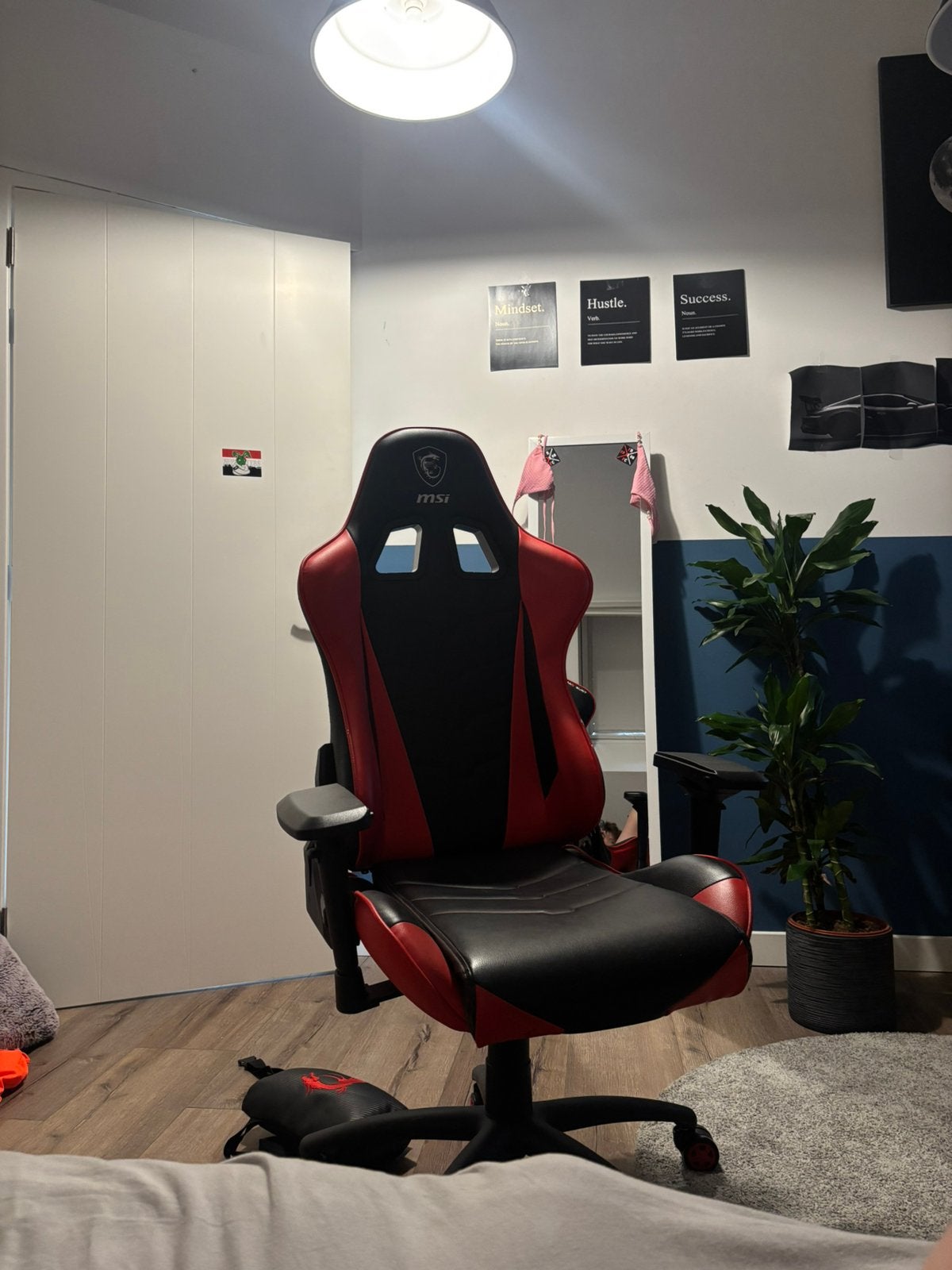 Msi gamestoel, Ophalen, Gaming bureaustoel, Gebruikt, Rood