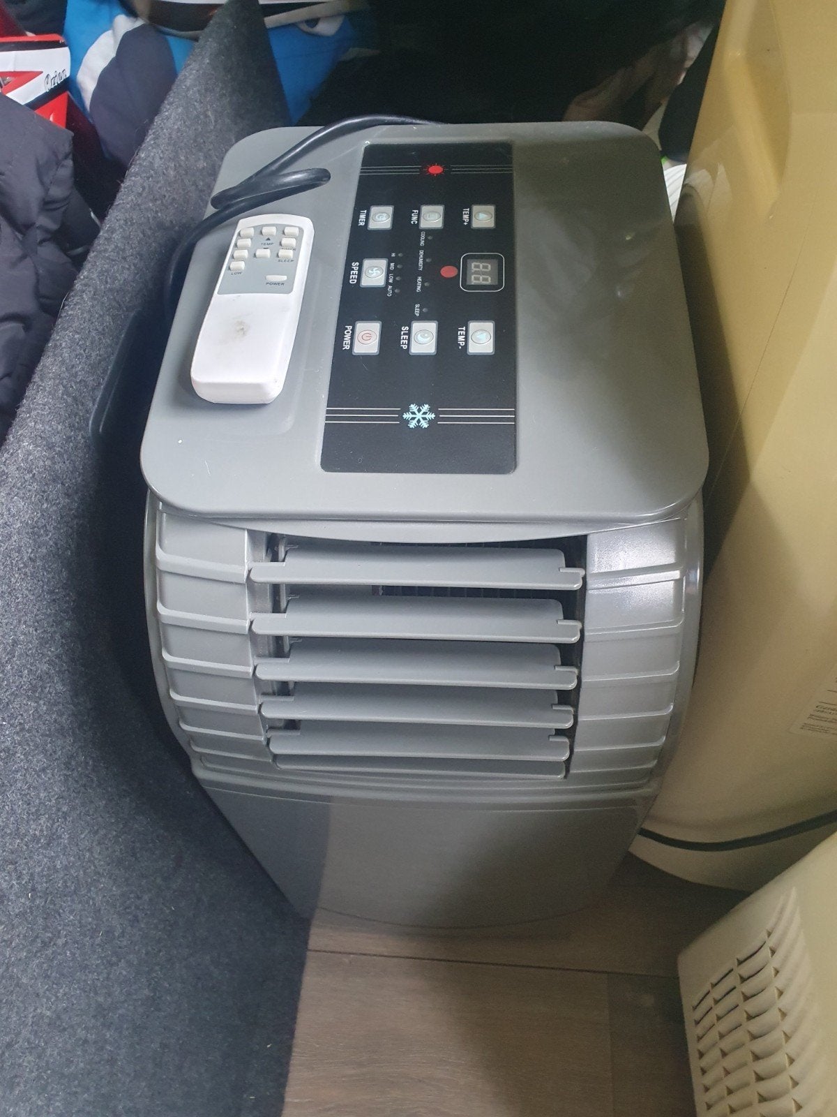 SmartCool Mobiele Airco 12.000 BTU – Zeer krachtig, Ophalen, Ventileren, 3 snelheden of meer, Zo goed als nieuw