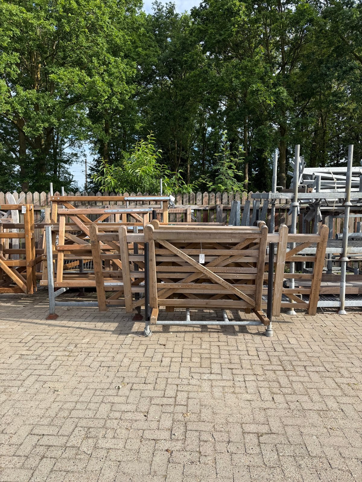 Diverse poorten, tuinhekken, weiland poorten en meer, Ophalen, Met poort, Gebruikt, Tuinhek