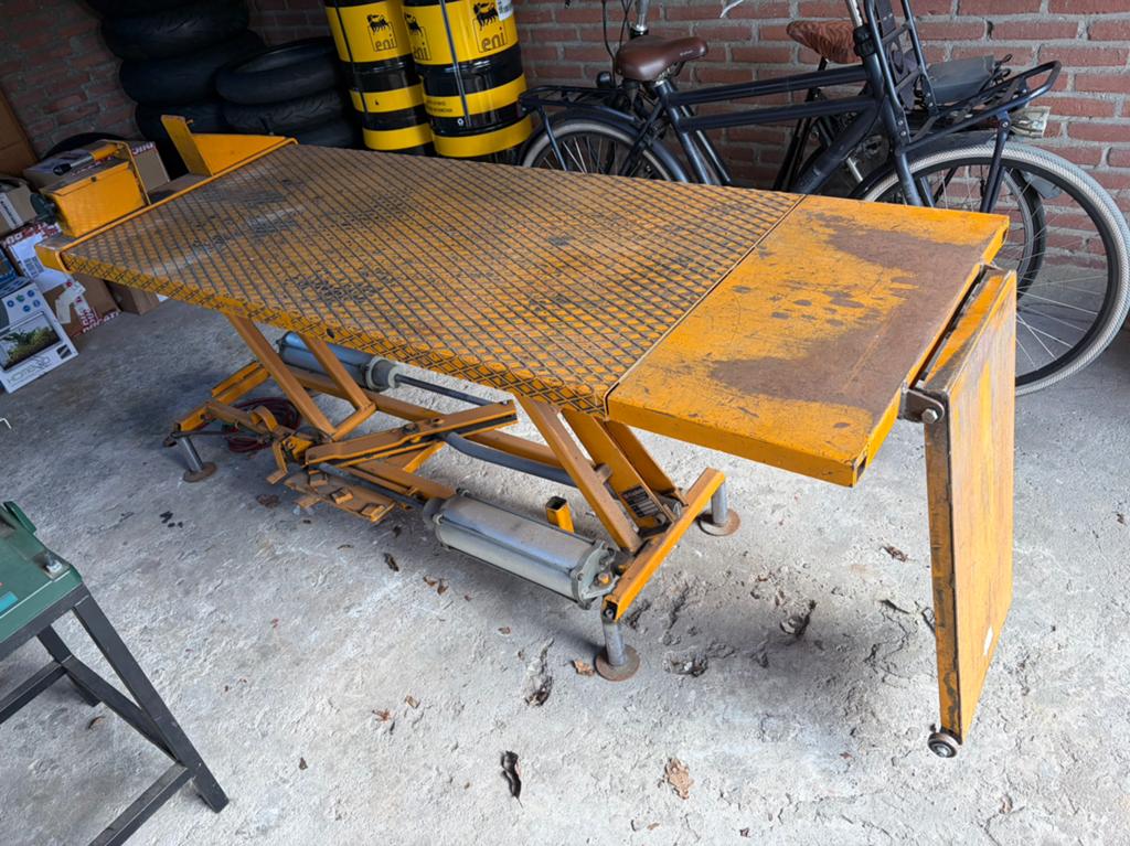 Motorfiets heftafel, Ophalen of Verzenden, Gebruikt