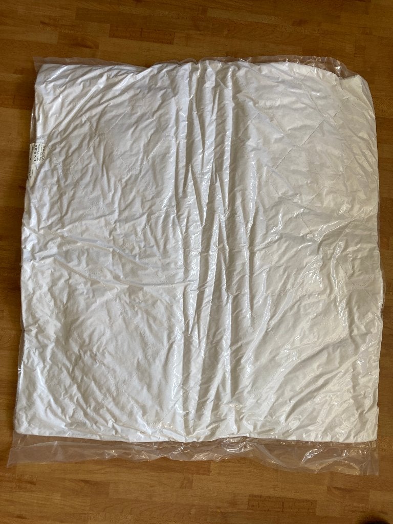 Hoofdkussen 80x80. Nieuw. In verpakking., Eenpersoons, Wit, Nieuw, Ophalen of Verzenden