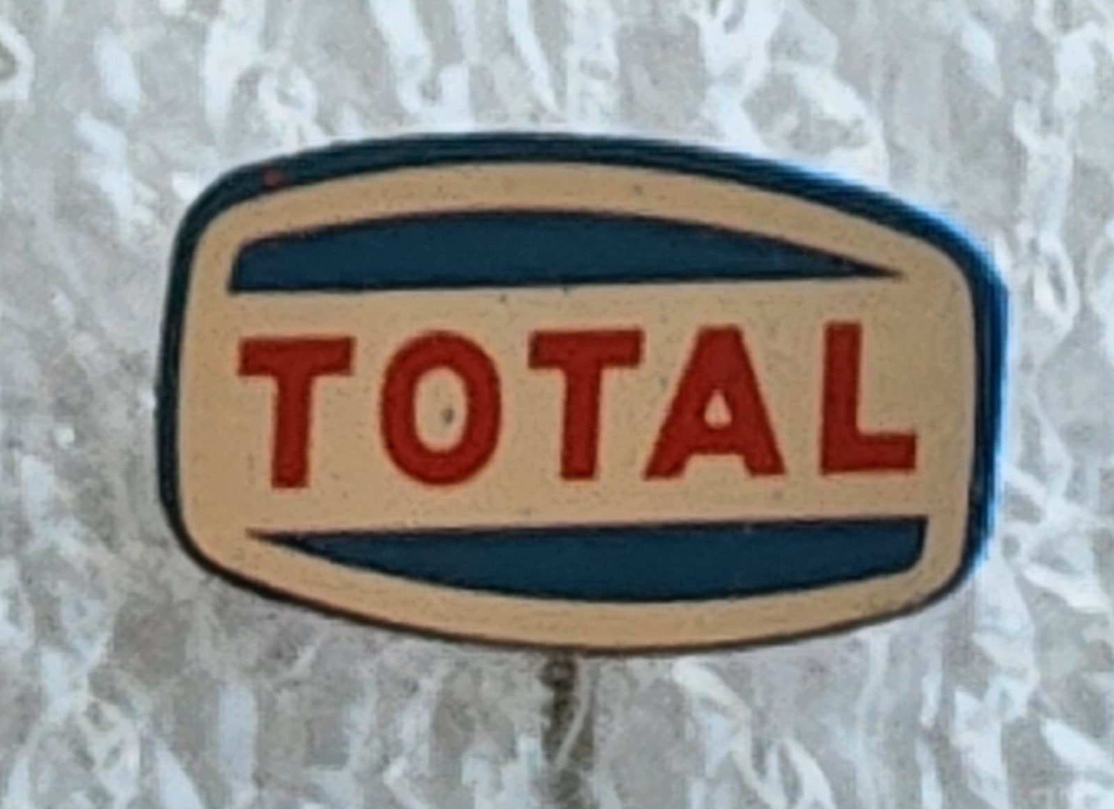Vintage Total Speldje, Ophalen of Verzenden, Gebruikt, Merk, Speldje of Pin