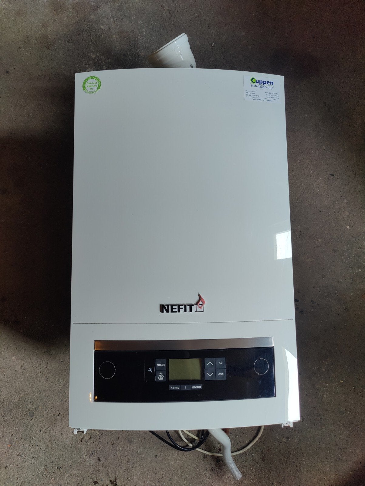 Cv ketel 2018 Nefit TrendLine HRC30 CW5 2, Doe-het-zelf en Verbouw, Verwarming en Radiatoren, Ophalen, Gebruikt, Cv-ketel of Combi-ketel