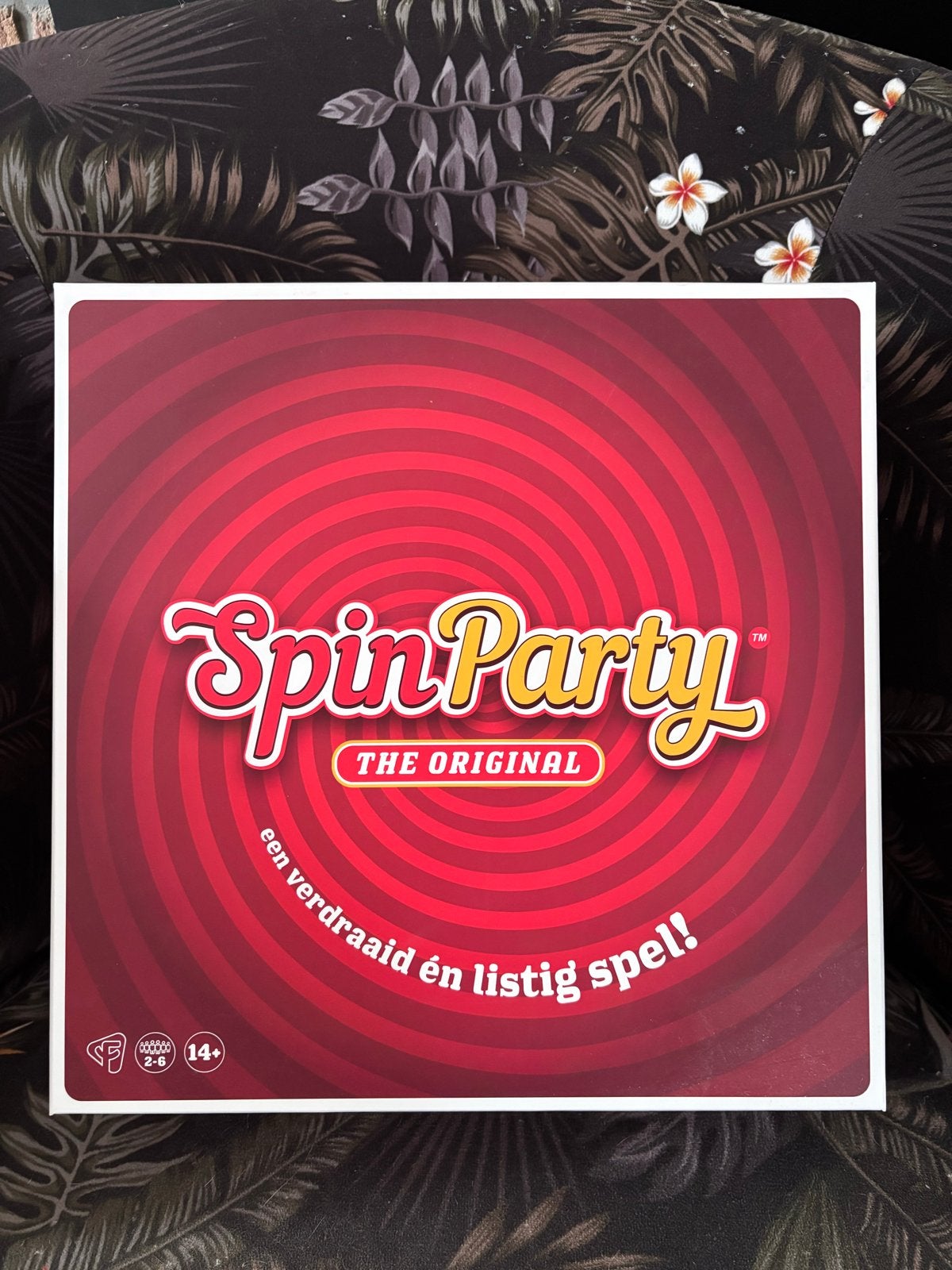 Spin Party - Het originele, verdraaide en listige spel!, Drie of vier spelers, Ophalen of Verzenden, Zo goed als nieuw