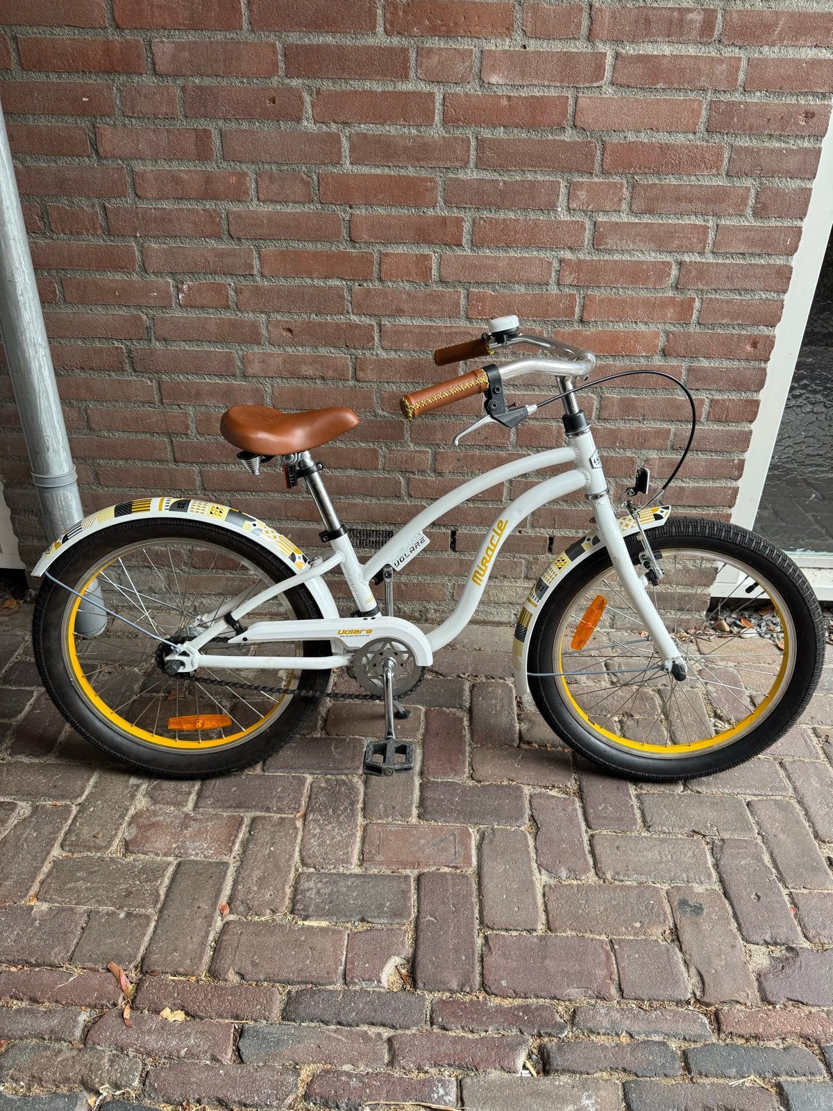 Volare Miracle 20 inch kinderfiets, Ophalen, Gebruikt, Velgrem, 20 inch of meer