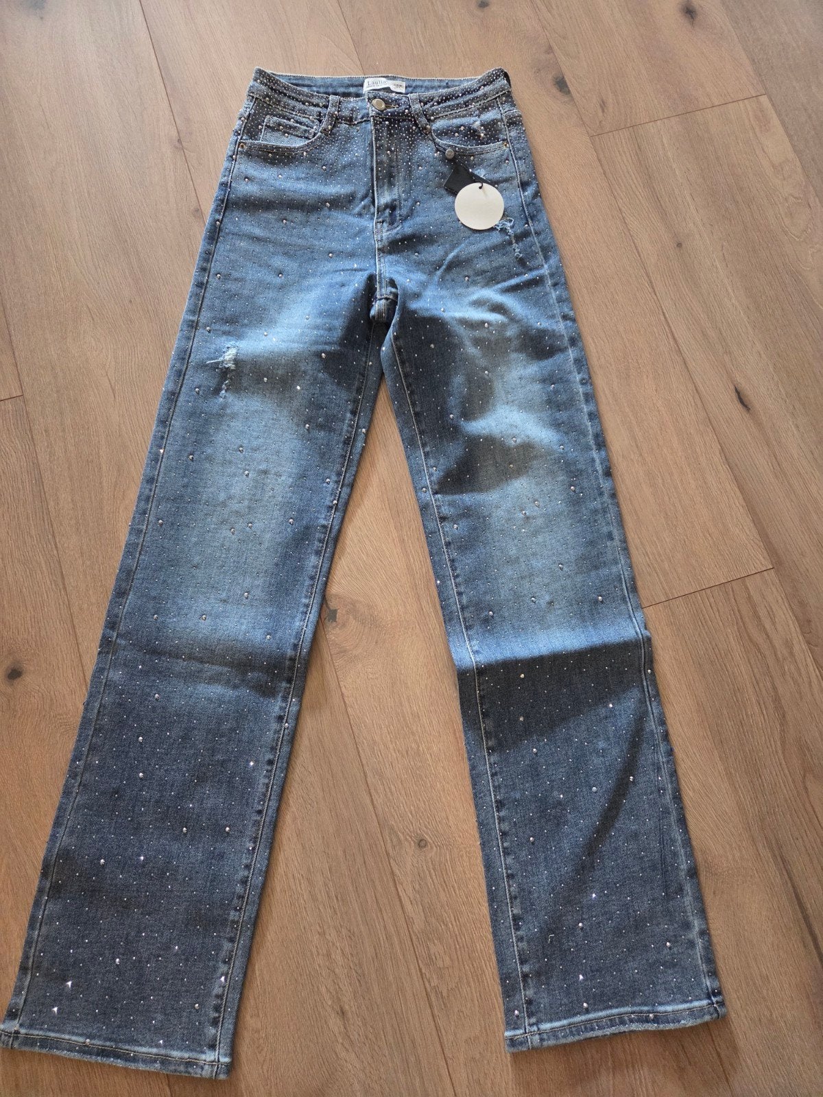 Nieuwe spijkerbroek met steentjes, Ophalen of Verzenden, Nieuw, Blauw, W28 - W29 (confectie 36)
