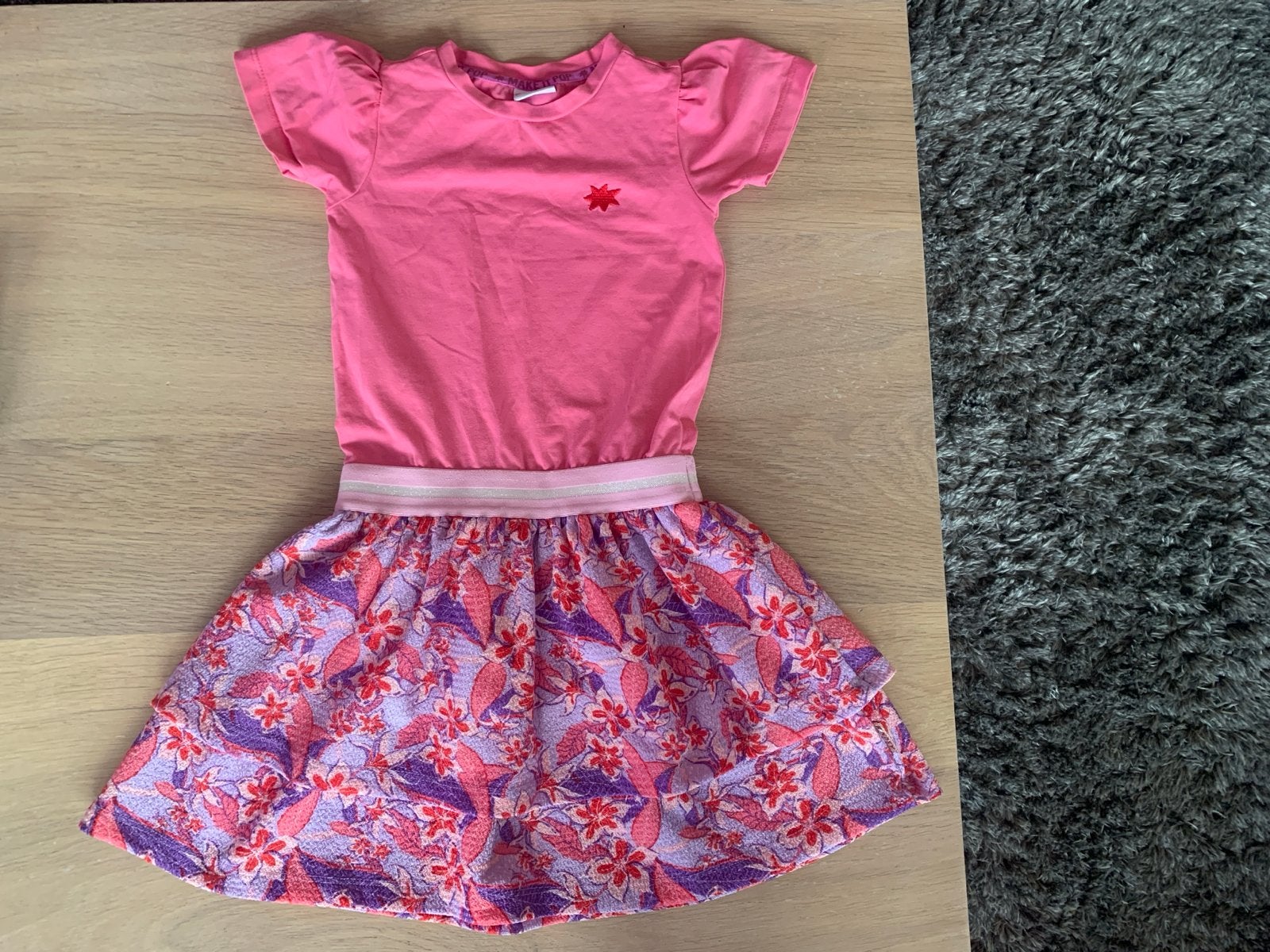 B.Nosy Leuk roze jurkje met bloemenprint, maat 116, Ophalen of Verzenden, Zo goed als nieuw, Meisje, Jurk of Rok