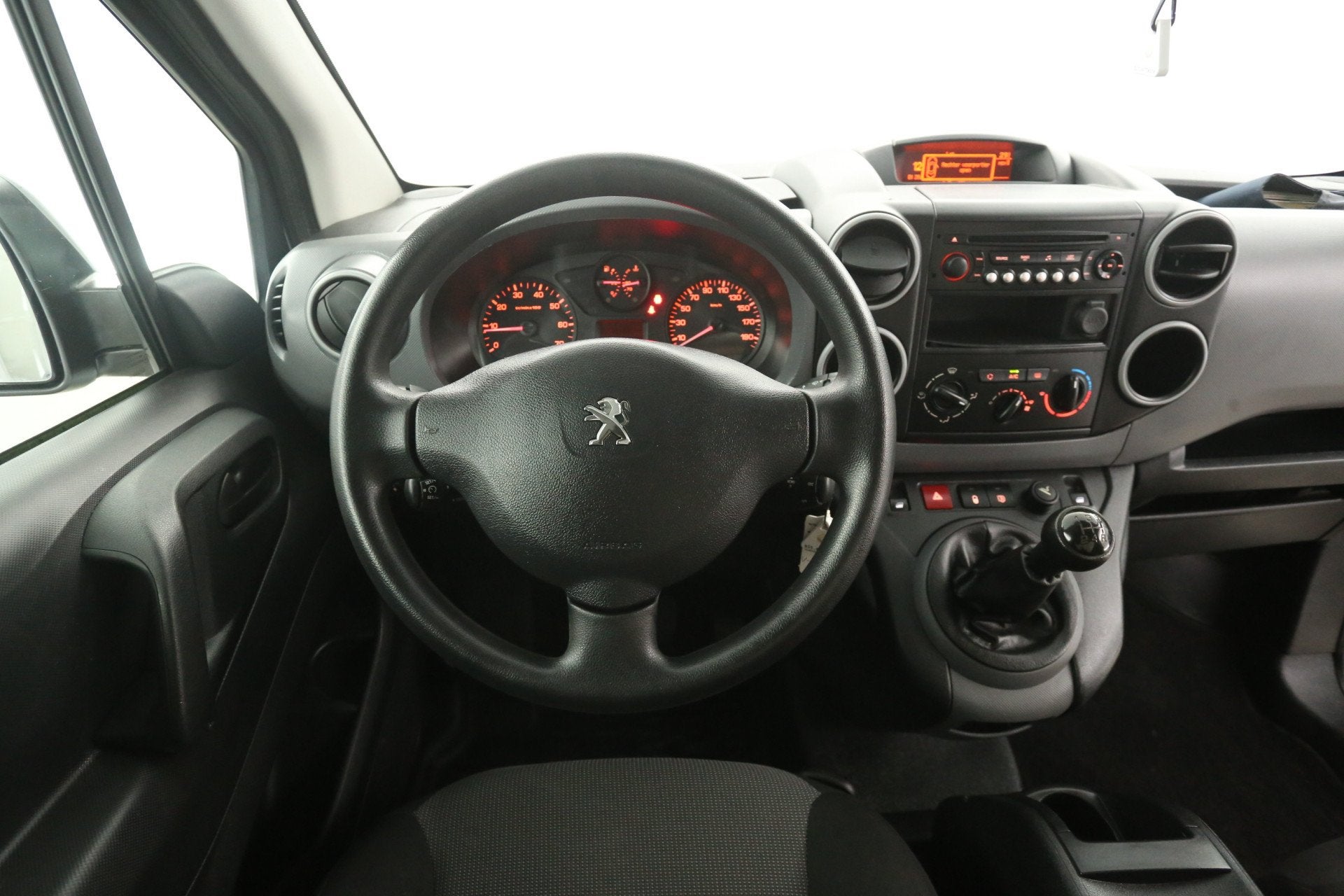 Peugeot Partner 1.6 BlueHDi | Marge | Airco | Cruise | Elekt, Voorwielaandrijving, Stof, 4 cilinders, 23 km/l