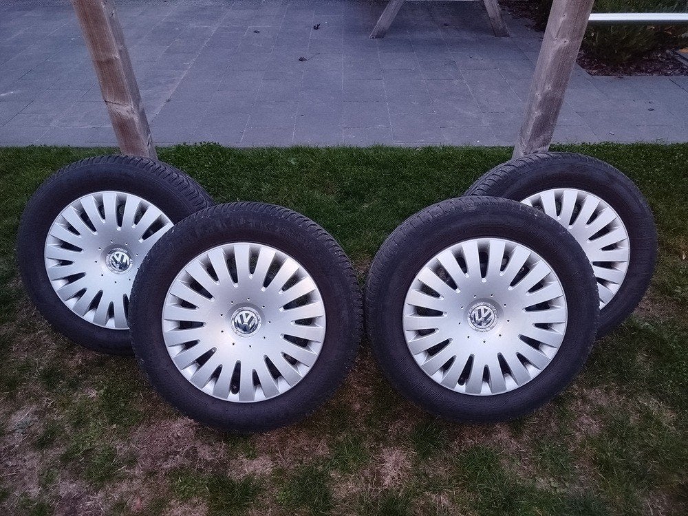 Set winterbanden VW/Audi/Seat/Skoda 16", 205/60/16, 5x112, Ophalen, Gebruikt