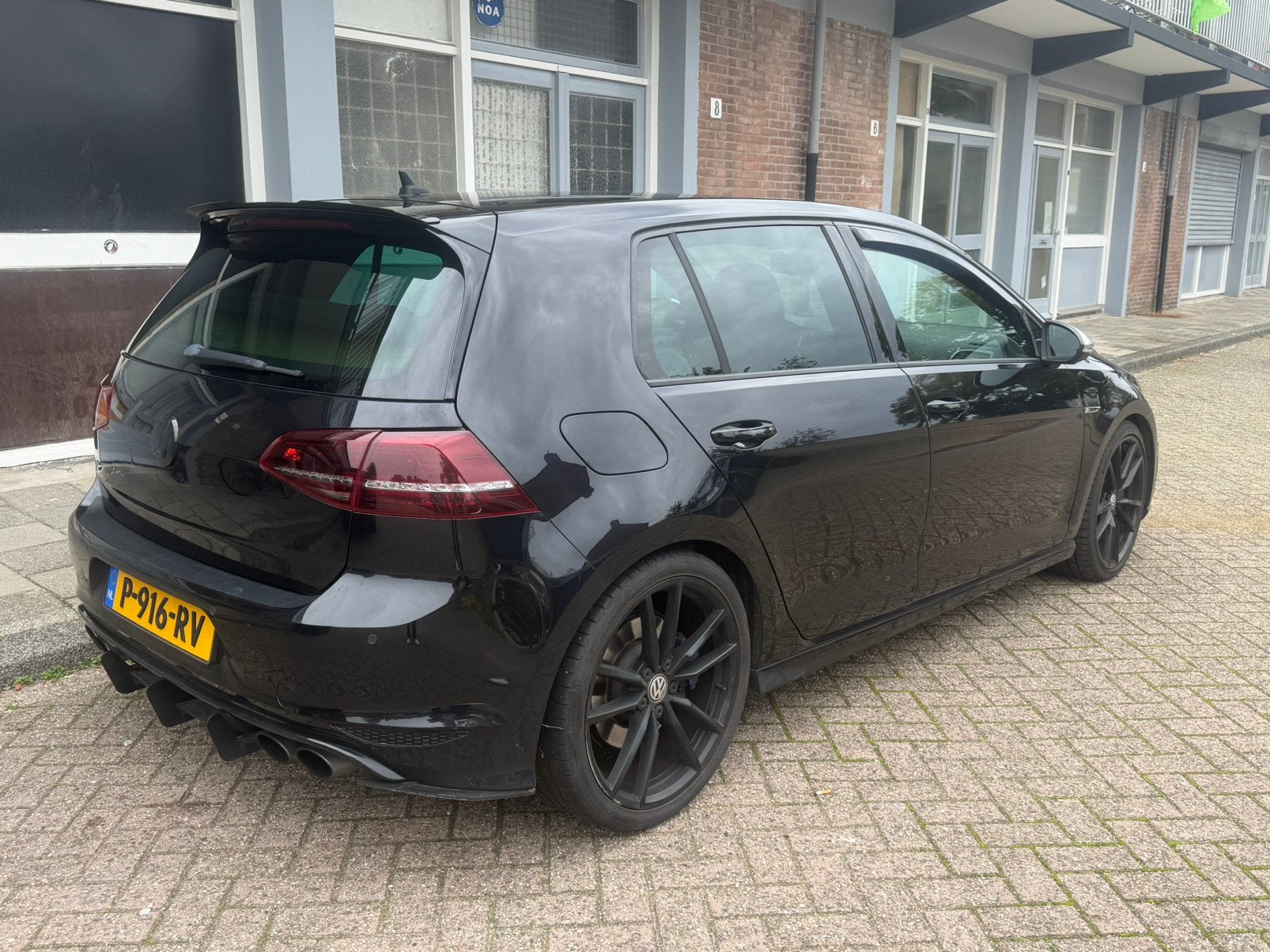 Volkswagen Golf 2.0 TSI R 221KW 5D 4MOTION DSG 2015 Zwart, Automaat, 4 cilinders, 1984 cc, Zwart