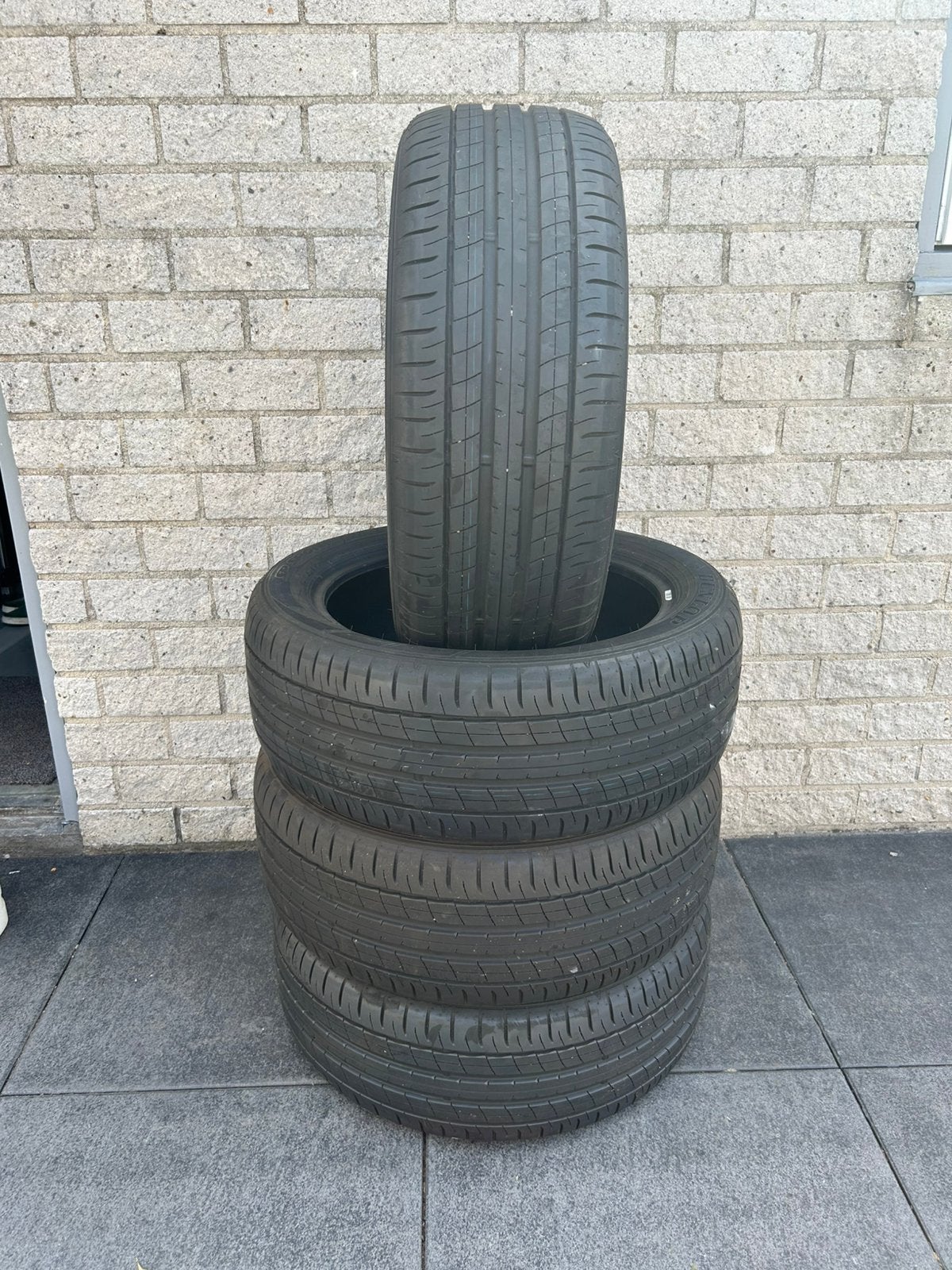 4 z.g.a.n Banden Toyota Chr  t/m 2024, Auto-onderdelen, Ophalen, Nieuw, Zomerbanden, Band(en)