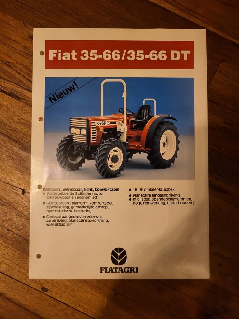 tractor folder Fiatagri Fiat 35-66 DT, Boeken, Ophalen of Verzenden, Zo goed als nieuw