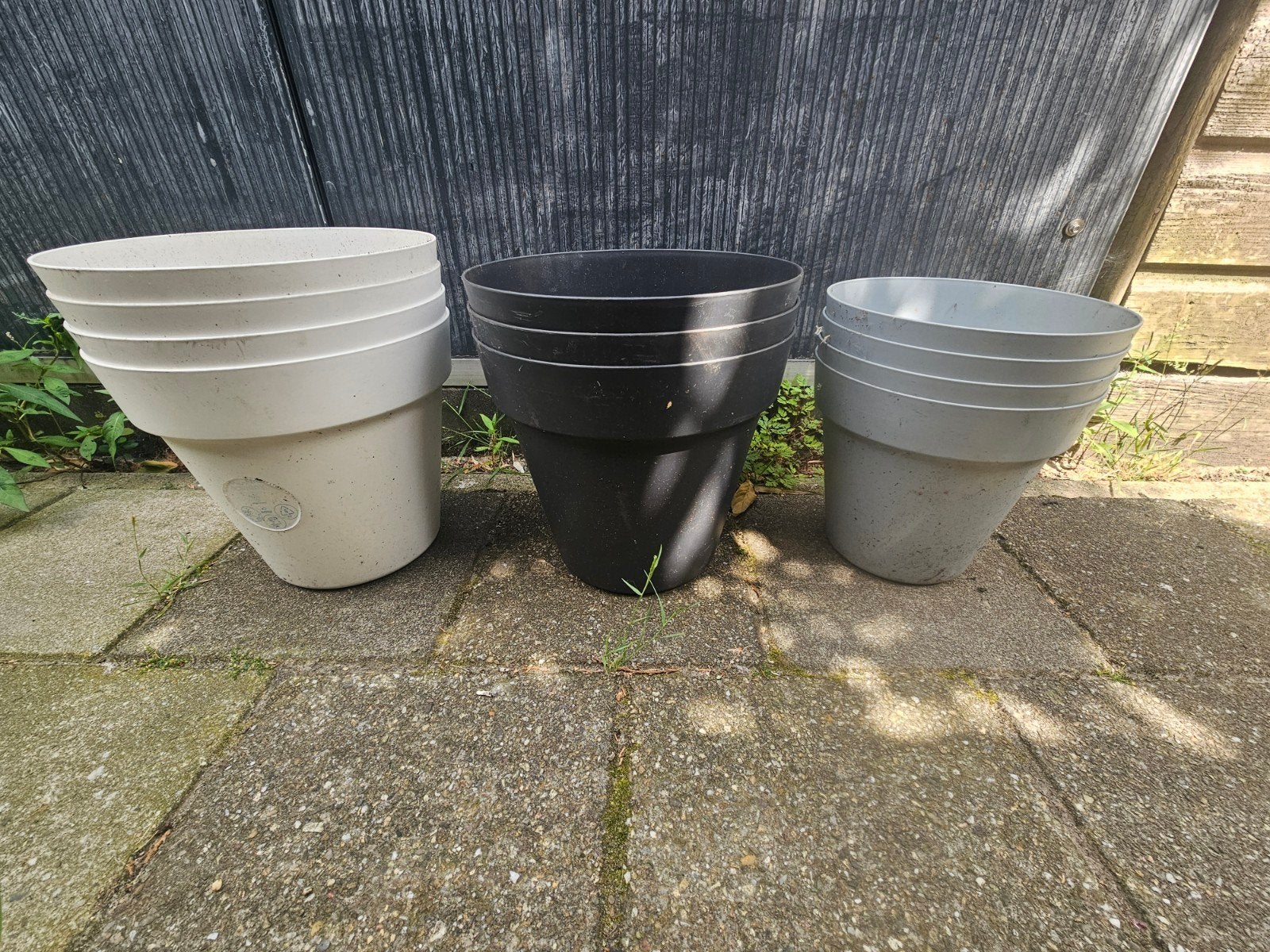 Diverse Elho bloempotten voor buiten (11 stuks), Kunststof, Gebruikt, Rond, Minder dan 40 cm