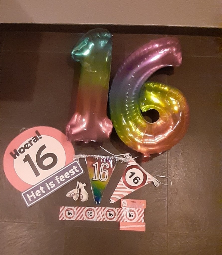 16 feest deco, Ophalen, Gebruikt, Versiering, Verjaardag