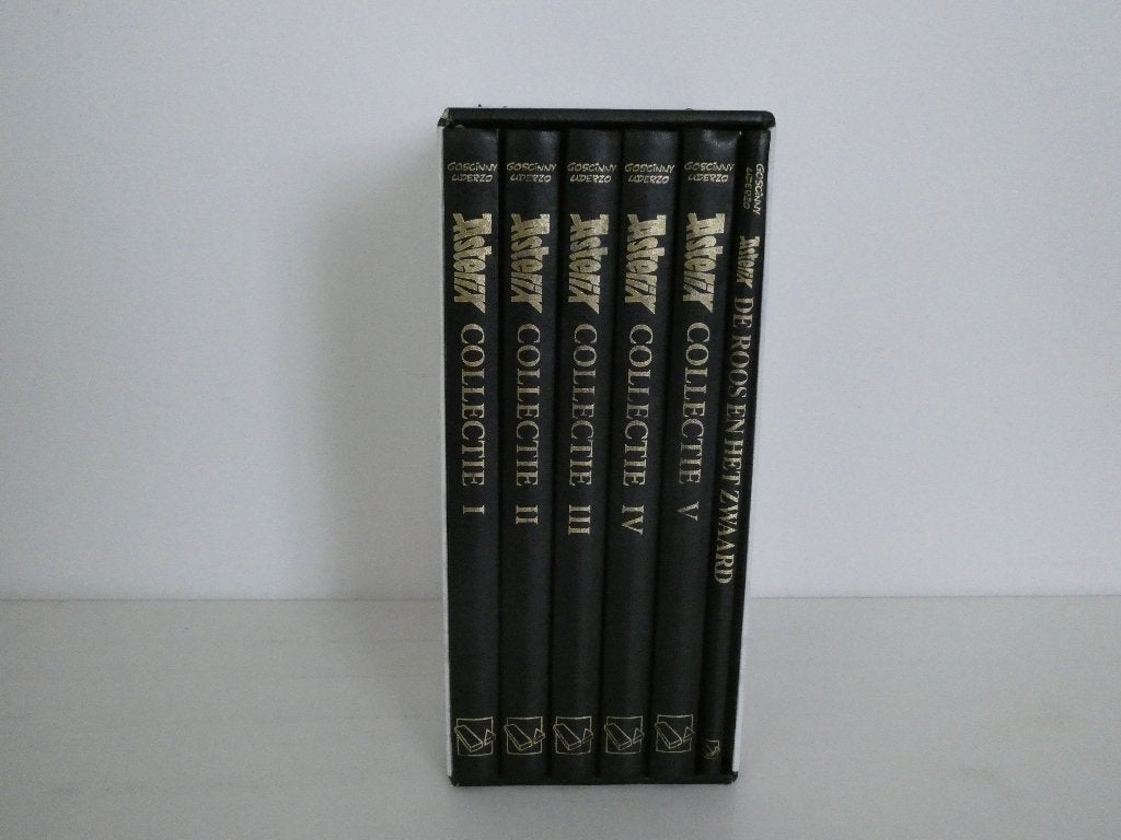 Asterix ~ Complete Lecturama Box, Boeken, Eén stripboek, Ophalen of Verzenden, Gelezen