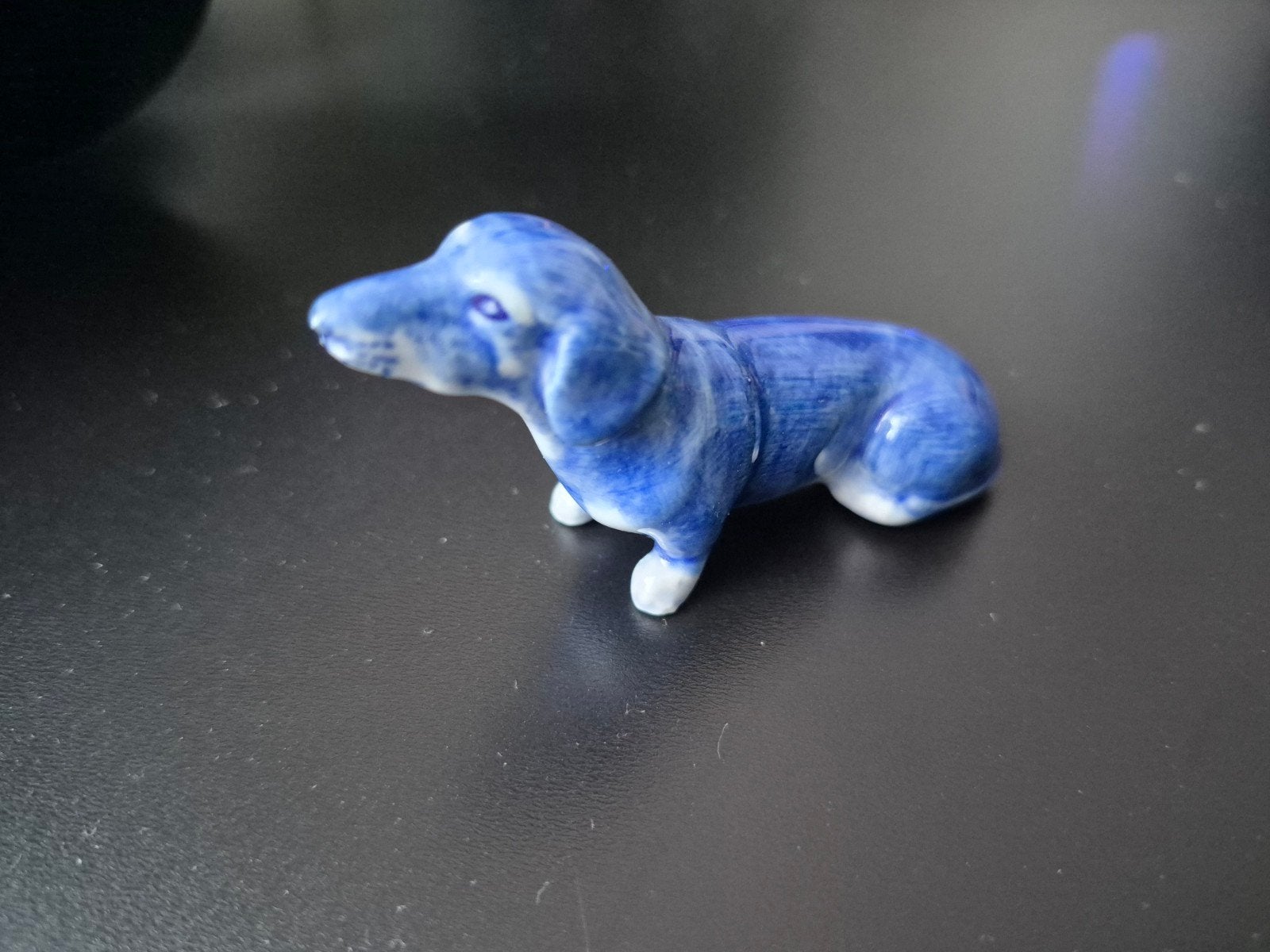 Delfts blauw teckel beeldje, Ophalen of Verzenden