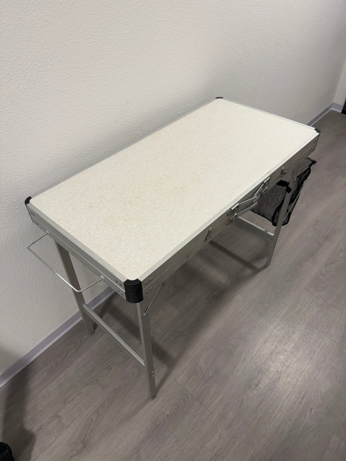 Camping tafel (keuken), Ophalen, Gebruikt