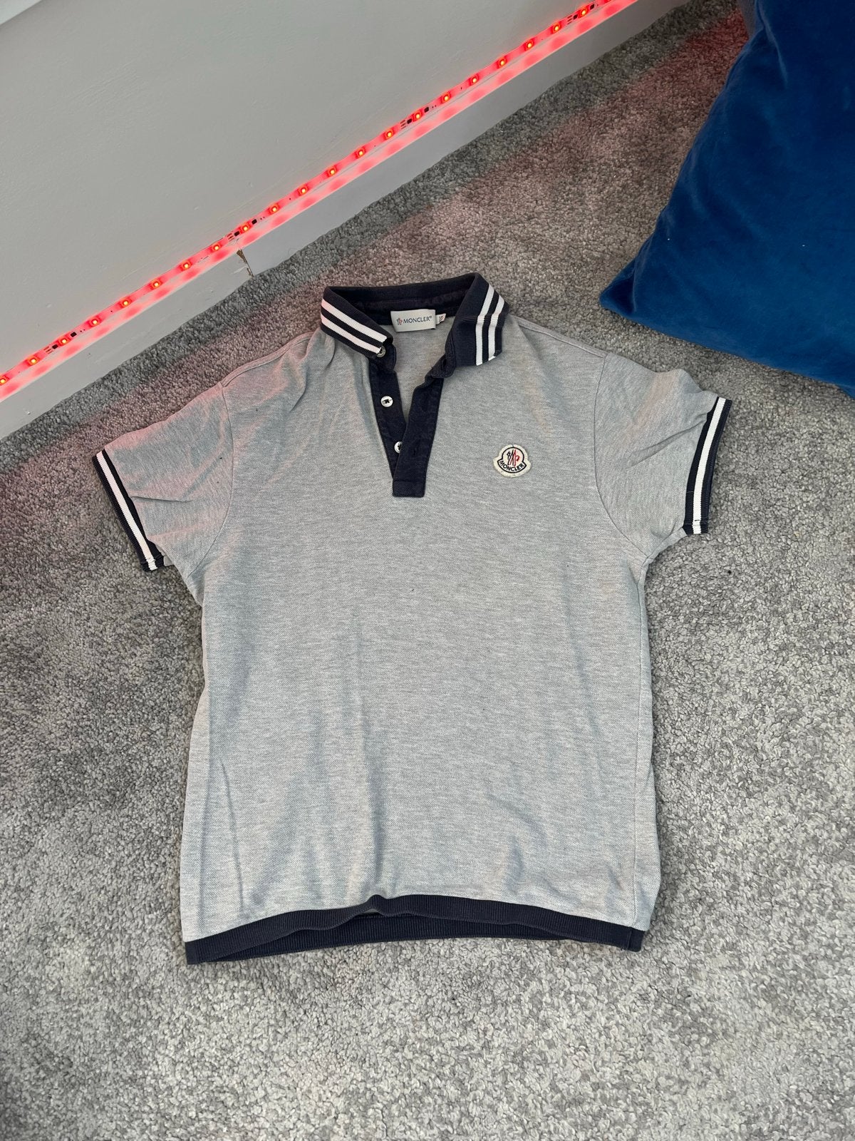 Moncler Polo Shirt Grijs Maat XS, Kleding | Heren, Ophalen of Verzenden, Gedragen, Maat 46 (S) of kleiner, Grijs