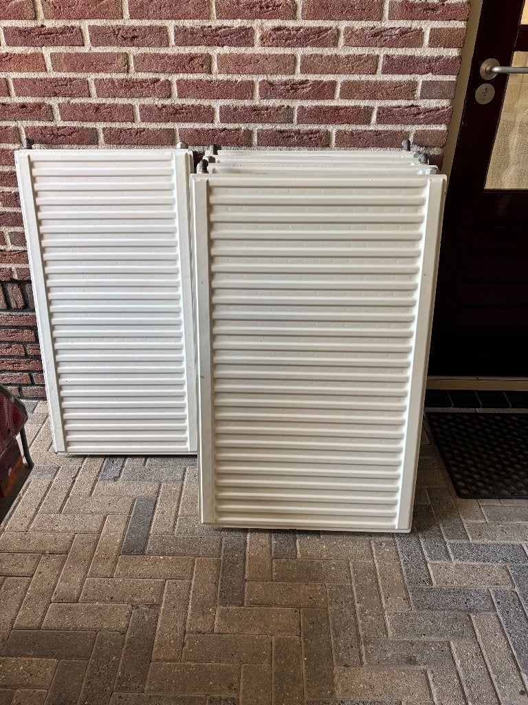 Radiatoren, Doe-het-zelf en Verbouw, Ophalen, 30 tot 80 cm, Gebruikt, Radiator