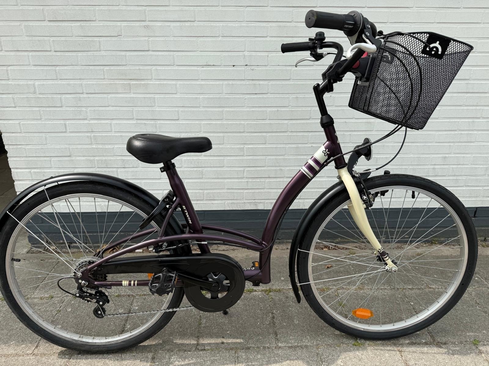 BTWIN Elops 3 Dames Stadsfiets, Velgrem, Versnellingen, Zo goed als nieuw, Ophalen