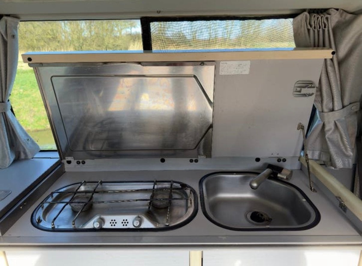 Volkswagen t4 california hoogdak 2.5TDI dealer onderhouden, Buscamper of Camperbus, Volkswagen, Particulier, Standkachel