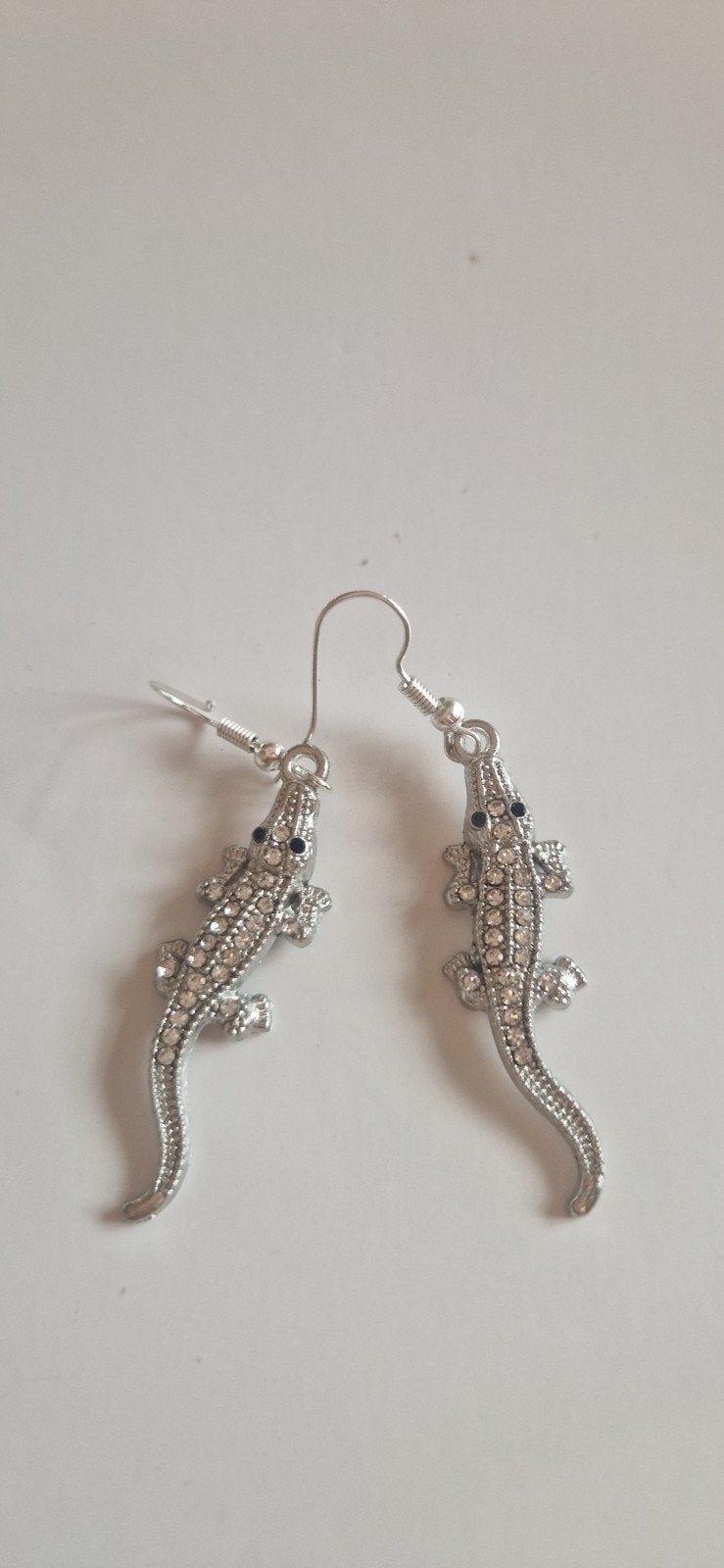 Zilverkleurige Krokodil Oorbellen met Strass, Overige materialen, Ophalen of Verzenden, Zilver, Met strass