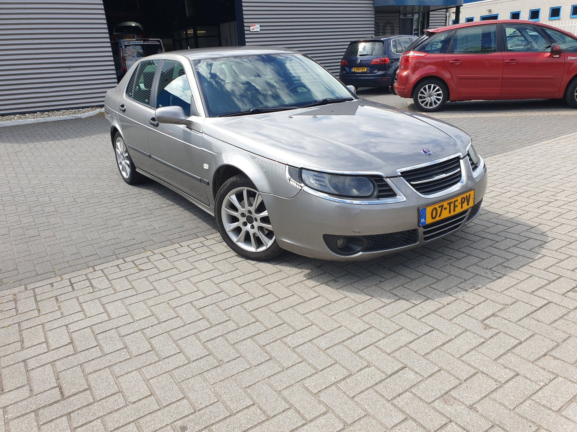 Saab 9-5 2.0t Linear Automaat, Auto's, Stof, 4 cilinders, 1505 kg, Bedrijf