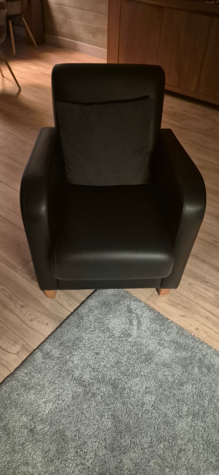 zwarte lederlook fauteuil gratis af te halen, Huis en Inrichting, Ophalen, Gebruikt, 75 tot 100 cm, 50 tot 75 cm