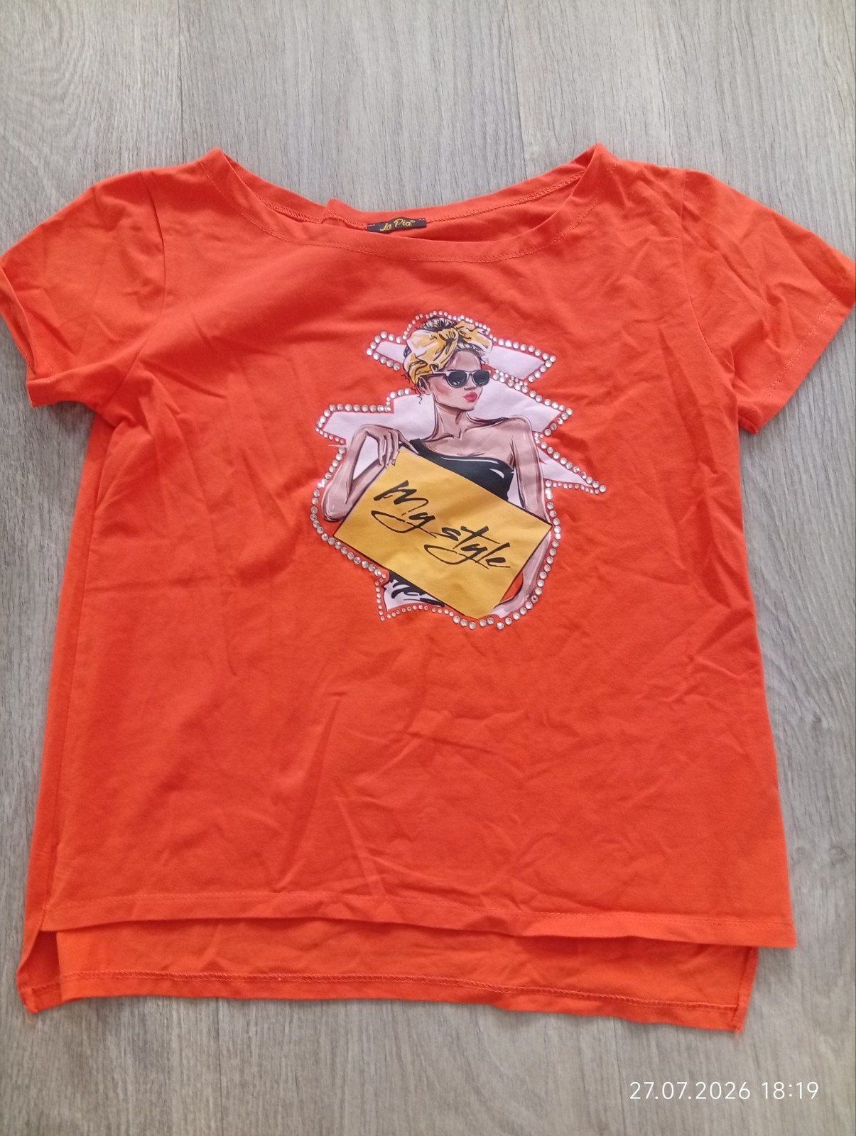 Oranje T-shirt met 'My Style' print en steentjes maat M, Kleding | Dames, T-shirts, Maat 38/40 (M), LA PIA, Oranje, Ophalen of Verzenden