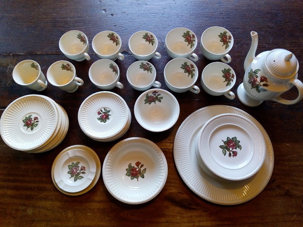 wedgwood servies, Ophalen, Klassiek, Zo goed als nieuw, Kop(pen) en/of Schotel(s)