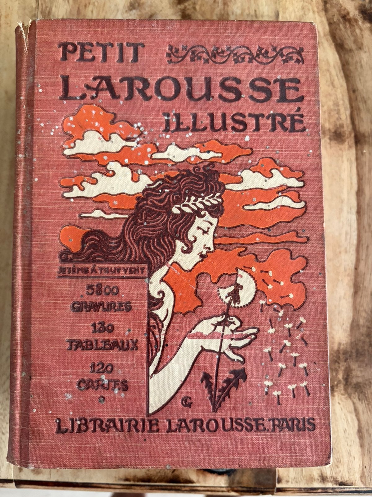 Petit Larousse Illustre - antiek boek!, Ophalen of Verzenden