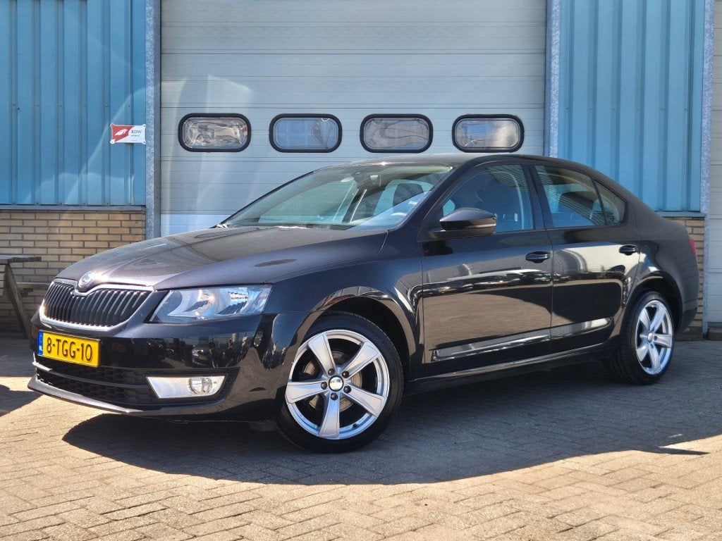 Skoda OCTAVIA 1.2 TSI GRT AMB. BNS, Auto's, Voorwielaandrijving, Euro 5, Gebruikt, 4 cilinders