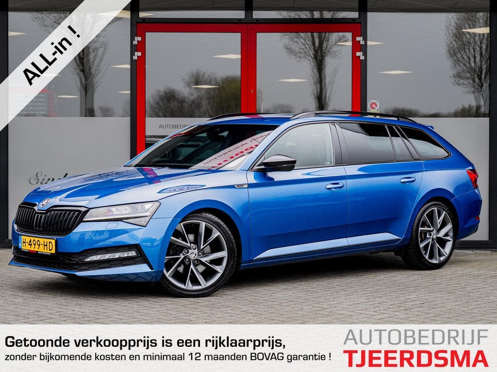 Skoda Superb Combi 1.5 TSI ACT Sportline Business | Kanton A, Auto's, Skoda, 12 maanden, 4 cilinders, Blauw, Alcantara