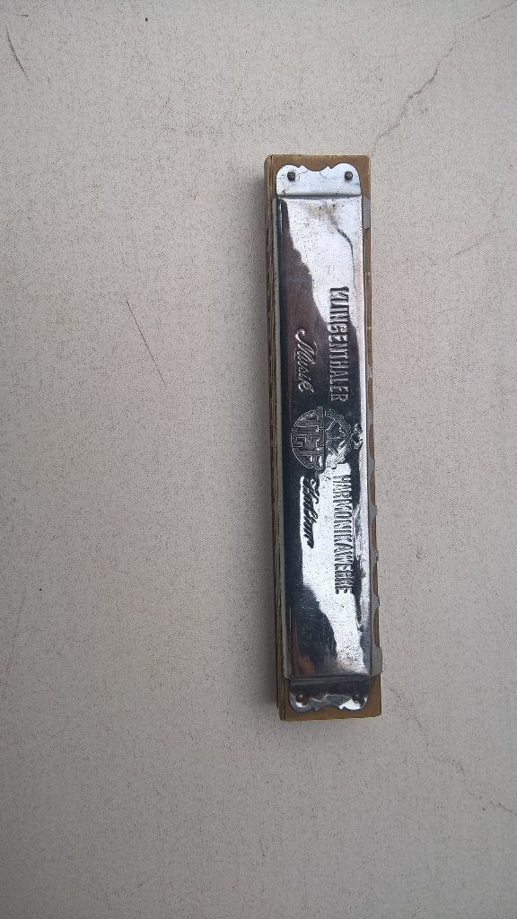 TE koop aangeboden mooi mondharmonca .doe gepast bod, Muziek en Instrumenten, Blaasinstrumenten | Dwarsfluiten en Piccolo's, Ophalen of Verzenden